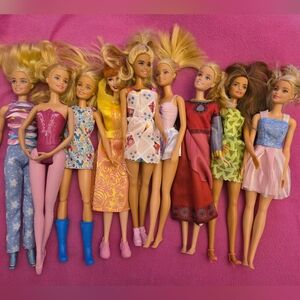 Barbie Doll Lot of 9 – Mixed Fashion & Play Dolls